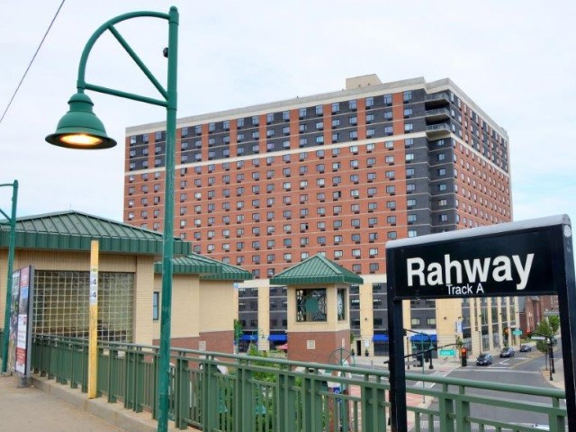 Primary Photo - Skyview Apartments at Carriage City Plaza