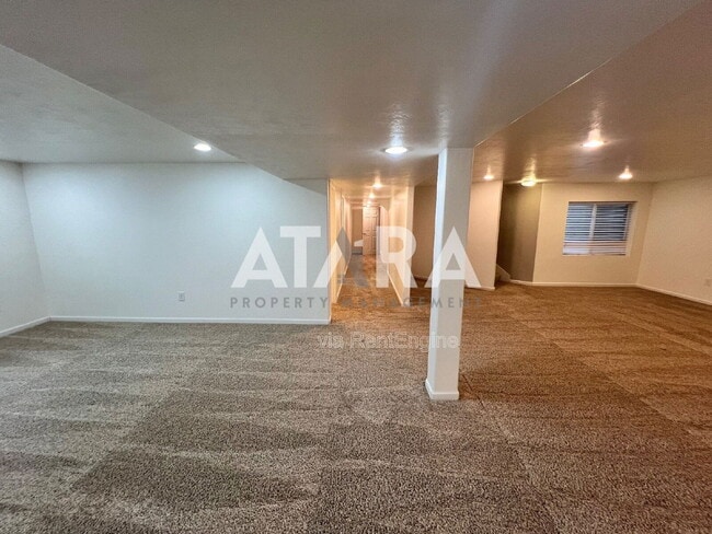 Building Photo - 11458 Harvest Crest Way