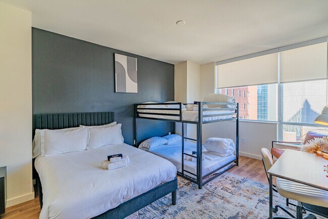 Building Photo - 101 N 1st Ave