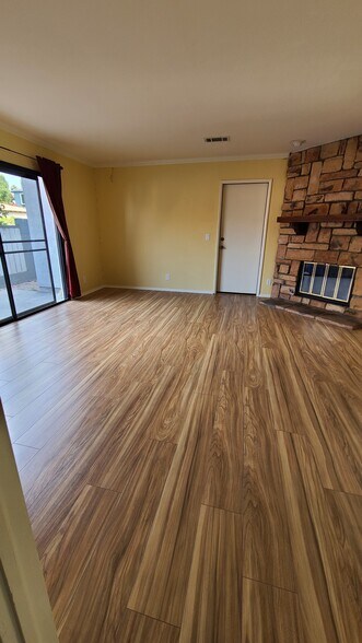 Building Photo - 2314 Clark Ln