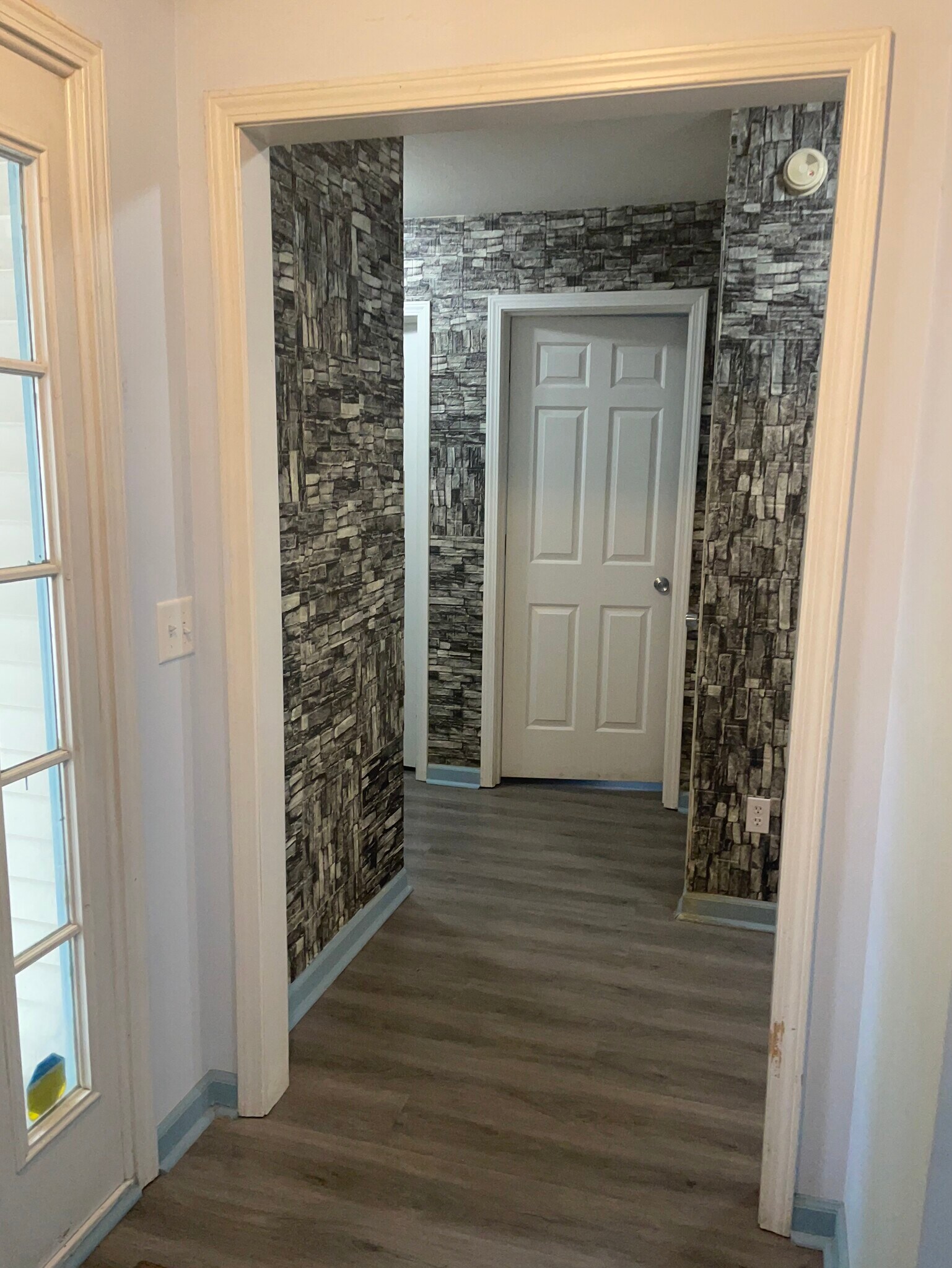 Building Photo - 906 Autumn Ridge Ln