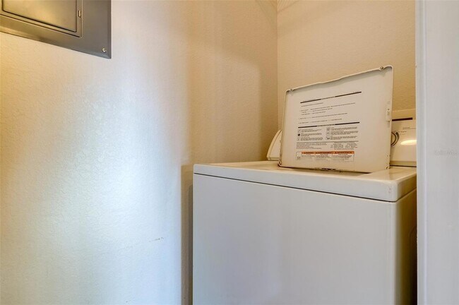 Building Photo - 1216 S Missouri Ave