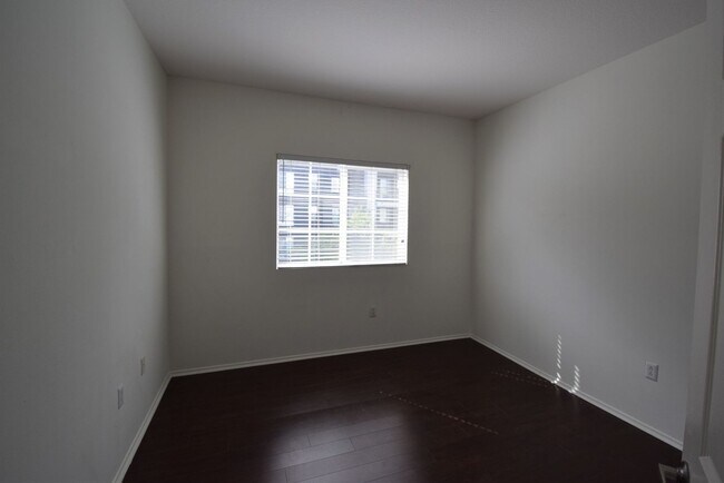 Building Photo - 5500 Bonner Ave