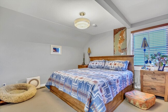 Building Photo - Luxury residence in the heart of Denver’s historic Baker district - 2 bedrooms - 2 Bathrooms - To...