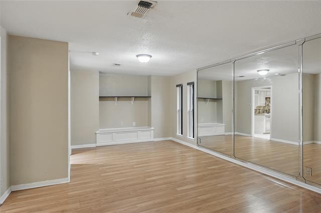 Building Photo - 1425 Wreyhill Dr