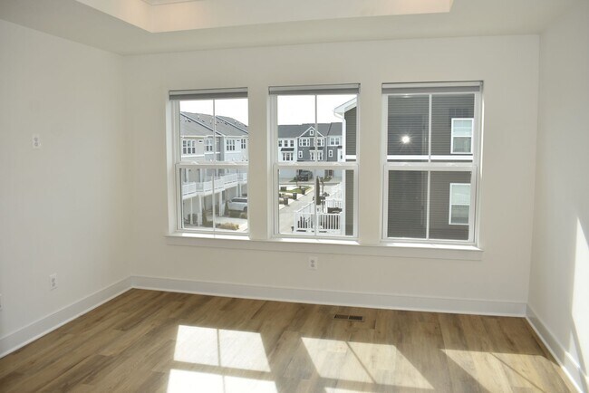 Building Photo - 9604 Blue Ash Aly