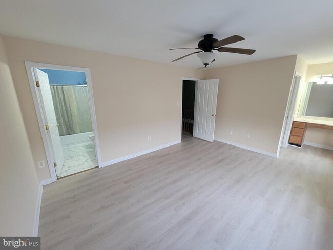 Building Photo - 11 Whistler Ct