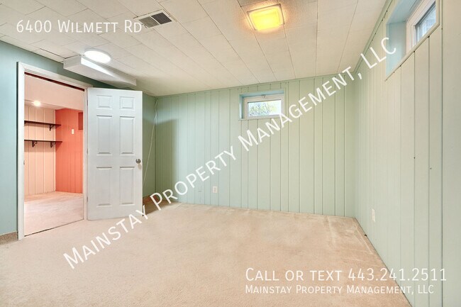 Building Photo - 6400 Wilmett Rd