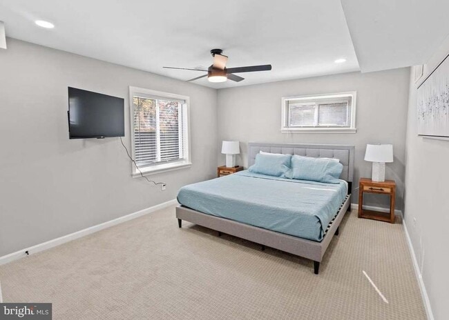 Building Photo - 4307 San Carlos Dr