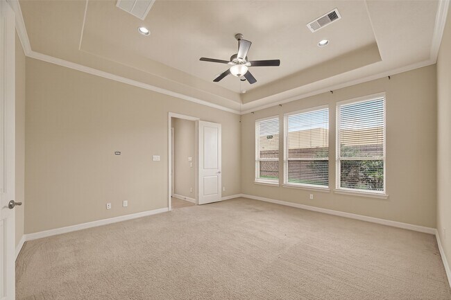 Building Photo - 5423 Mason Mountain Ln