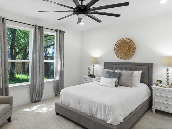 Building Photo - 125 Slenderleaf Dr