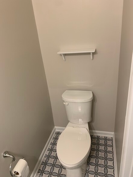 Guest Bathroom Downstairs - 1353 Fitchie Pl