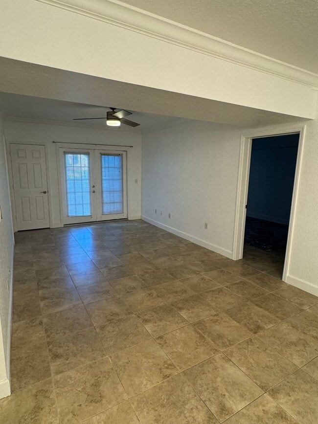 Building Photo - COMING AVAILABLE IN JULY! The Grande Downt...