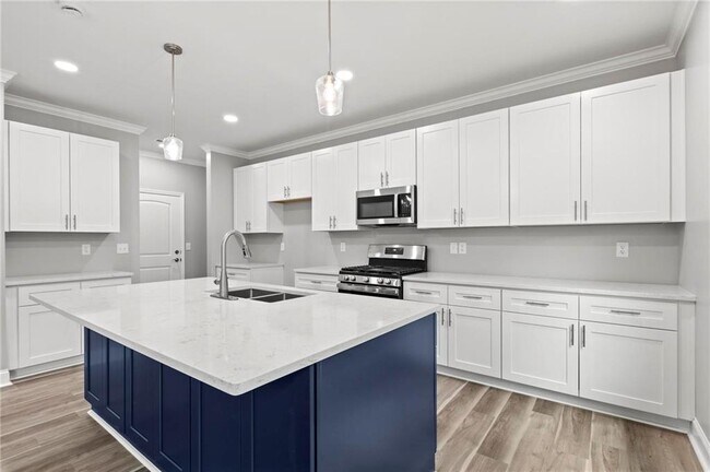 Building Photo - 5341 Stewart Mill Rd