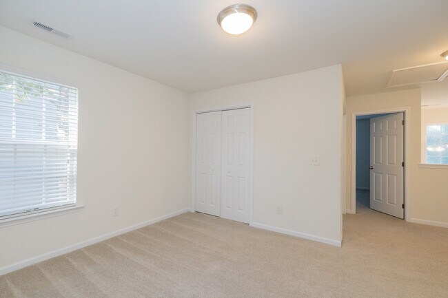 Building Photo - 8967 N Red Maple Cir