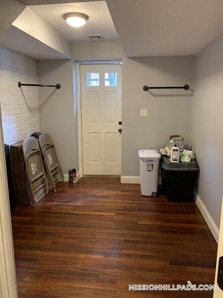 Building Photo - 1 Wigglesworth St