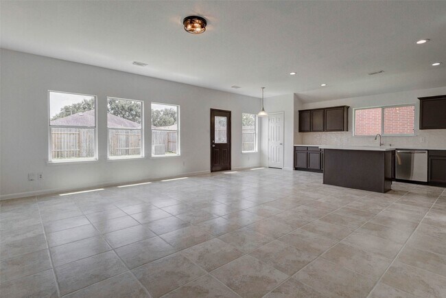 Building Photo - 2226 Tremont Trail Ln