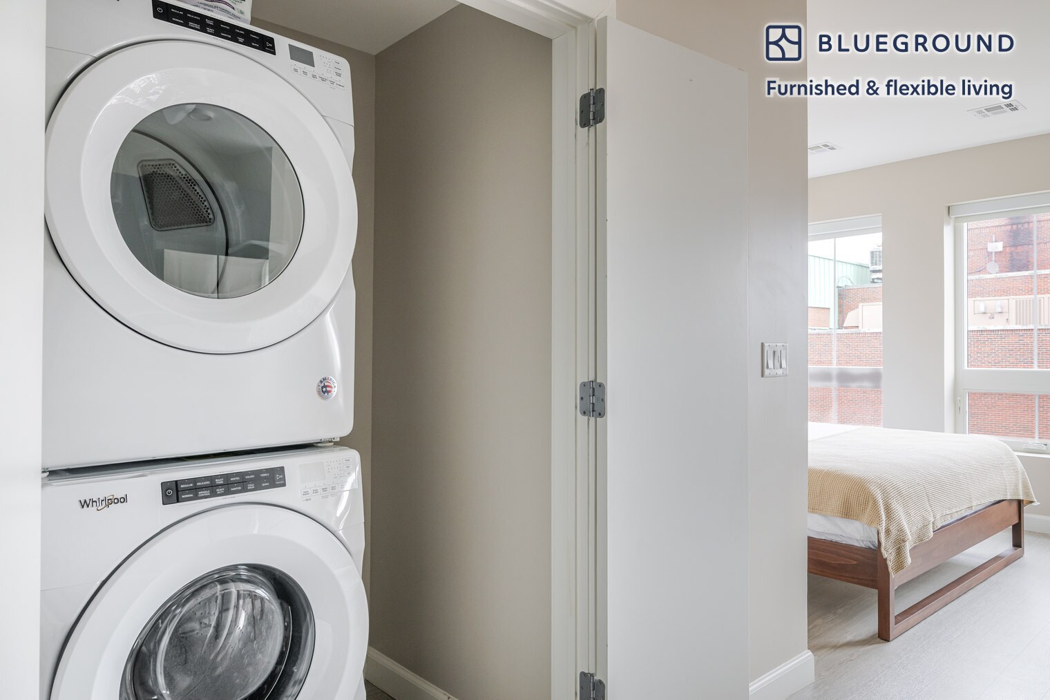 Building Photo - 21 Charles St