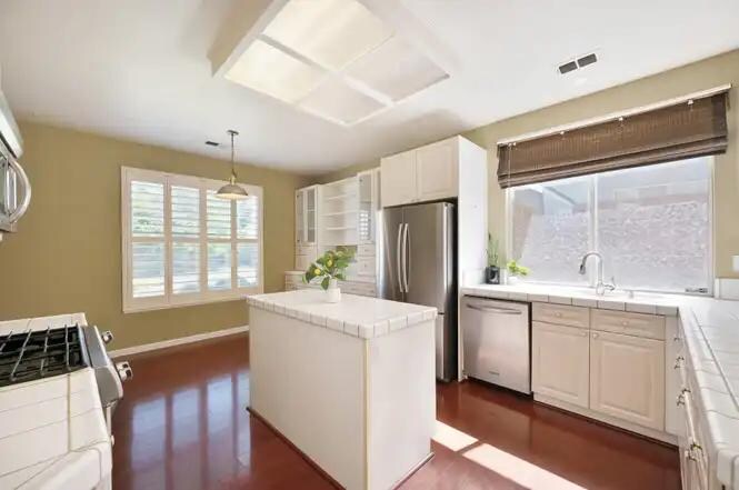 Building Photo - 10134 Creek Trail Cir