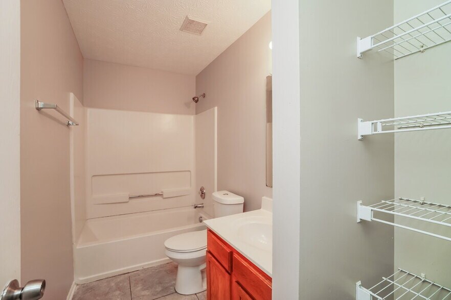 Building Photo - 7487 Canal Highlands Blvd