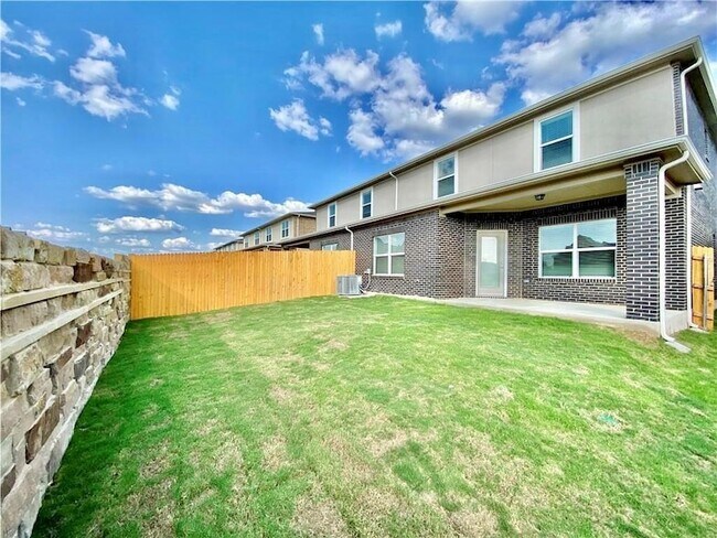 Building Photo - 1837 Bonham Ln