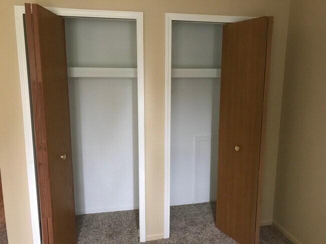 Building Photo - 42825 Lilley Pointe Dr