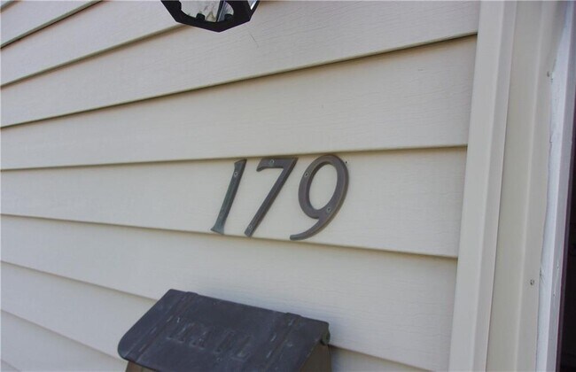 Building Photo - 179 Kearney St