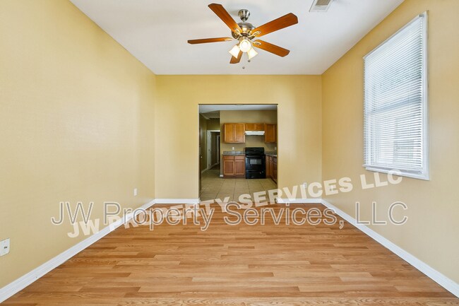 Building Photo - 2522-24 N. Tonti St.
