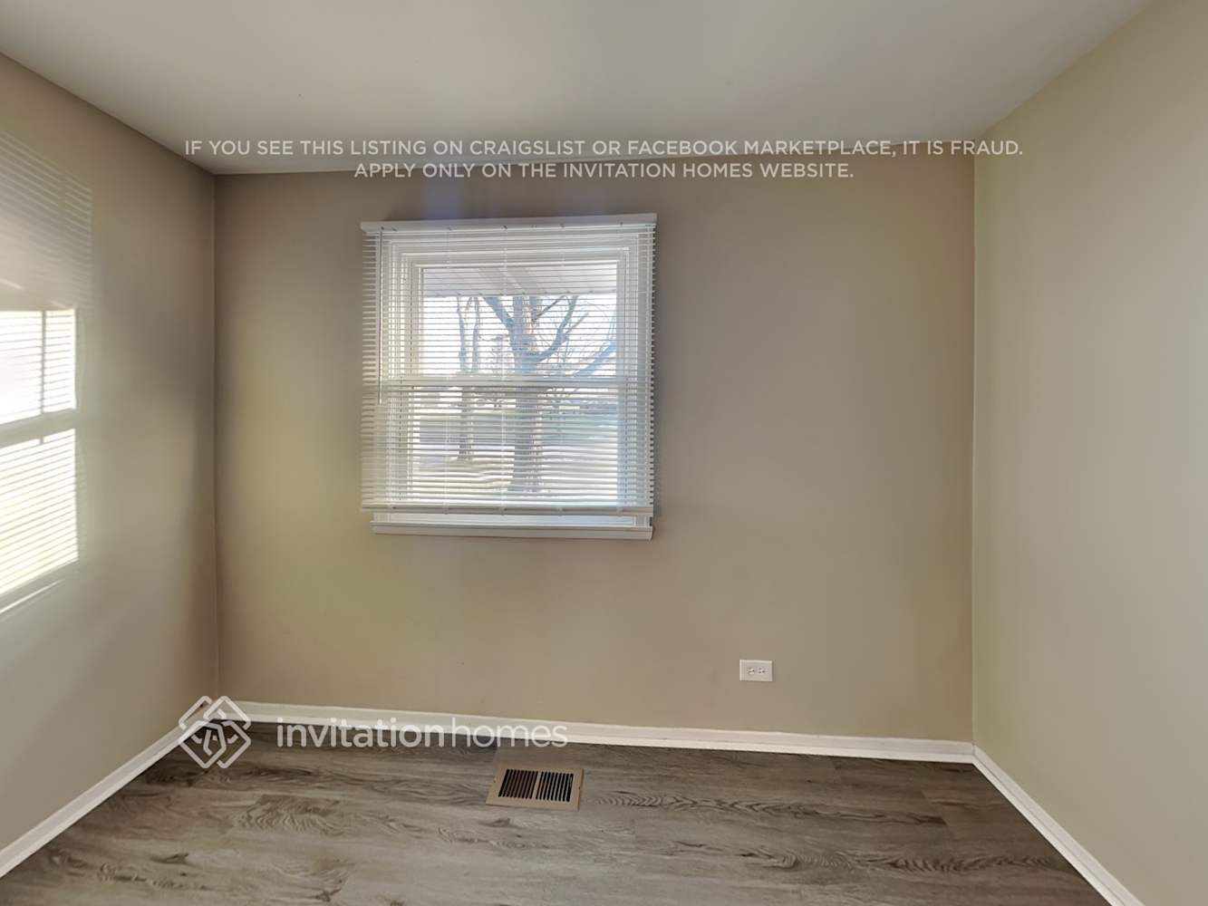 Building Photo - 800 S Cedarcrest Dr