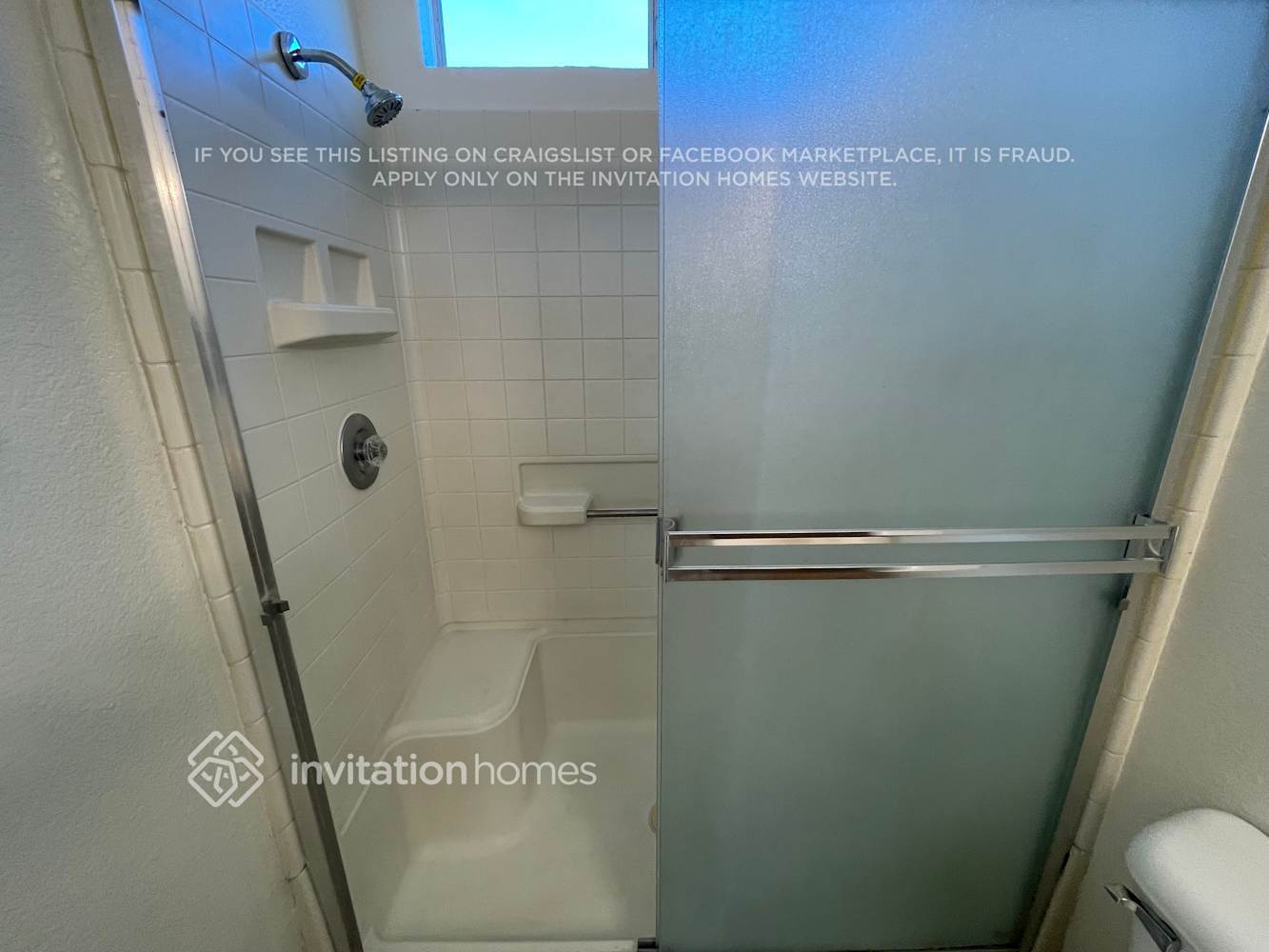 Building Photo - 1144 La Mesa St