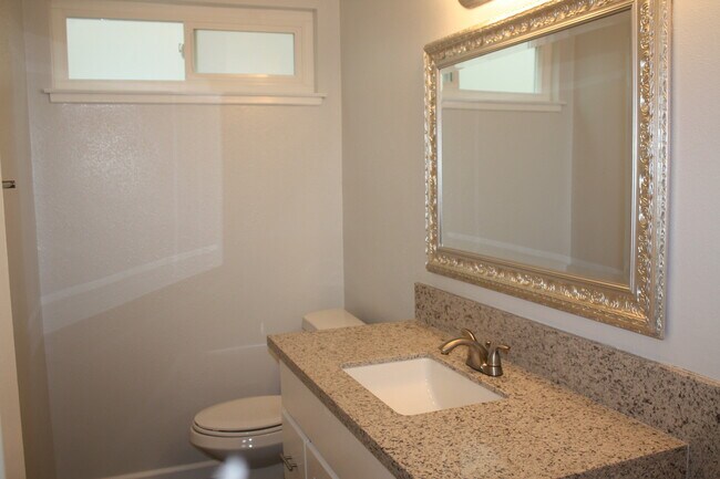 Building Photo - Property Rochester