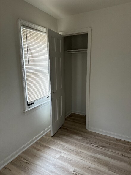 Building Photo - 4848 E 84th St