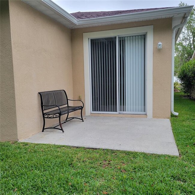 Building Photo - 26910 Stillbrook Dr