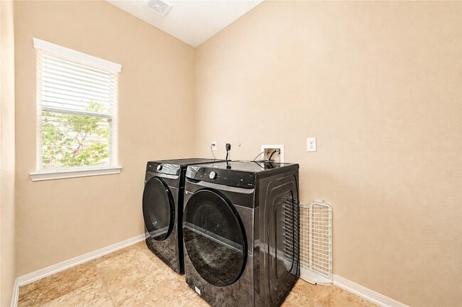 Building Photo - 6315 Linfield Bluff Ln