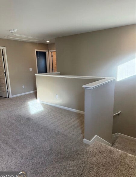 Building Photo - 7000 Waterwheel Way