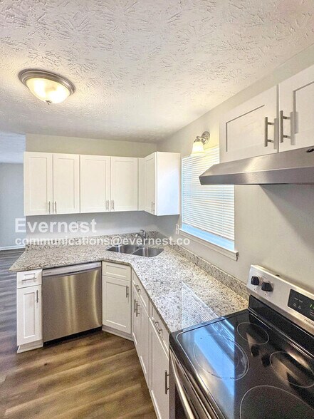 Building Photo - 303 Dove Point