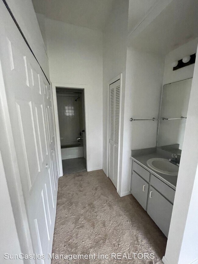 Building Photo - 3 br, 2.5 bath House - 8223 Ambrose Cove Way
