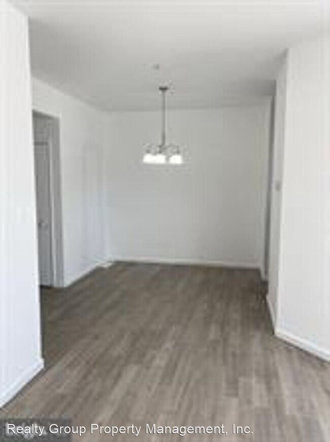Building Photo - 4 br, 3.5 bath House - 18148 Royal Bonnet ...