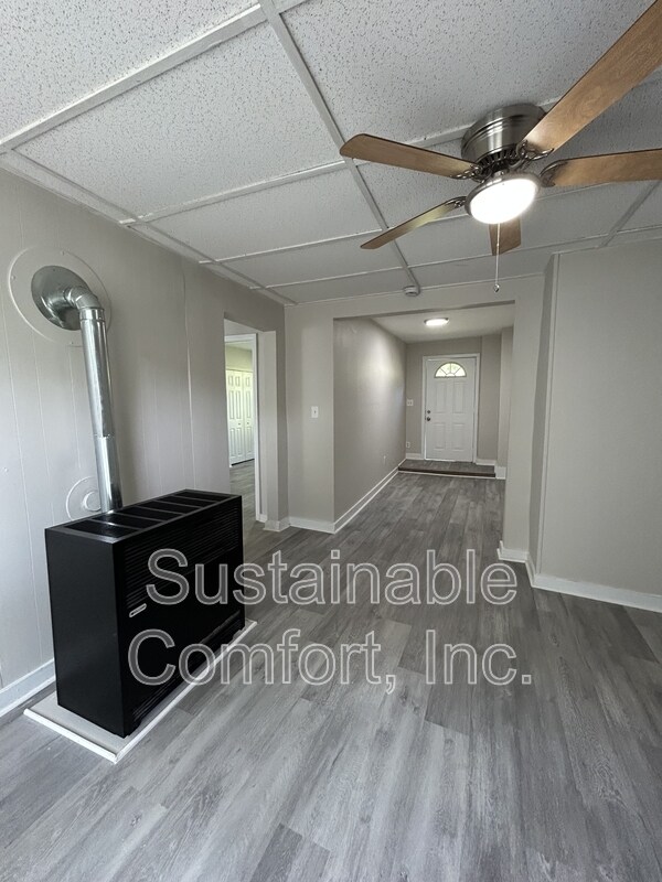 Building Photo - 254 Belmont St