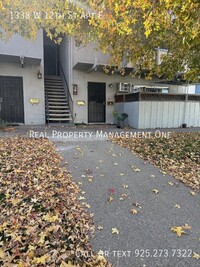 Building Photo - Refreshed Upstairs 2 Bed, 1 Bath Tracy Apa...