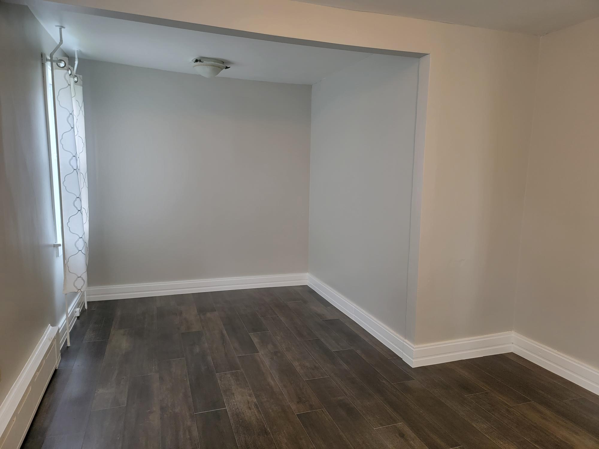 Building Photo - 124 Michters Rd