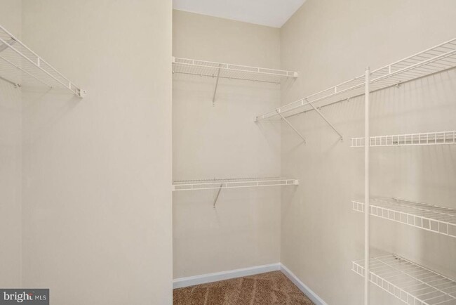Building Photo - 34 Hunting Creek Ln