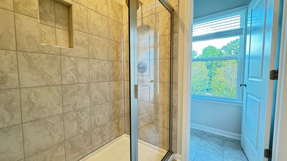 Building Photo - 53 Peeples Dr
