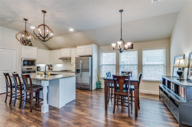 Building Photo - 3523 Charleston Dr