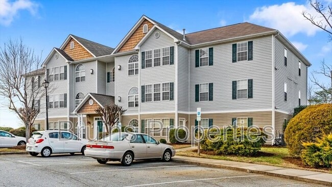 Building Photo - 6113 Hedgecock Cir