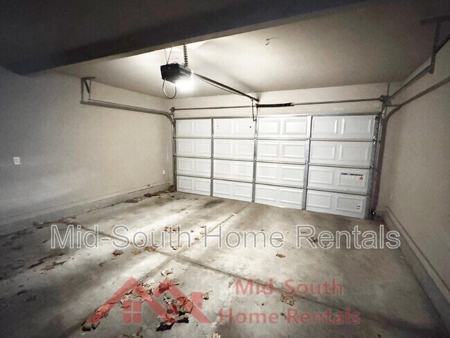 Building Photo - 3915 Jordan View Dr