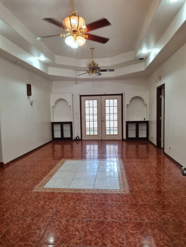 Building Photo - 21796 Stuart Place Rd