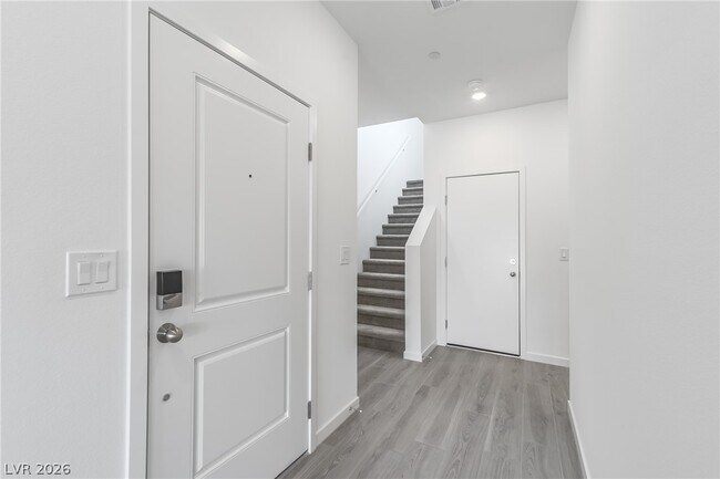 Building Photo - 9958 Oliver Hls Ave