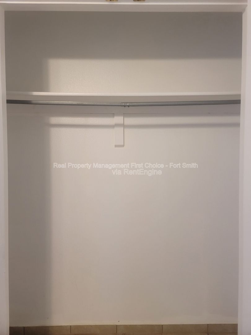 Building Photo - 3802 Owen St