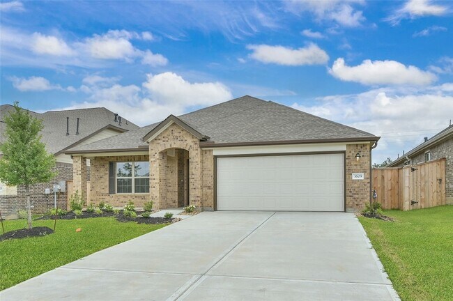 Building Photo - 3609 Oakvale Dr